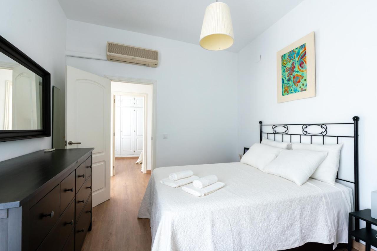 Am Alameda Santa Rufina Appartement Sevilla Buitenkant foto